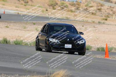 media/Oct-01-2022-Team Topak Racing (Sat) [[f860fb51be]]/2-Inter Low 2/session 2 turn 11/